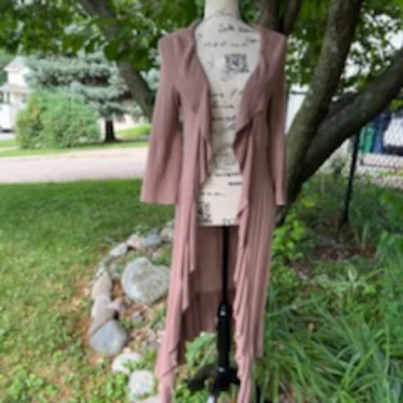 KENAR BOHO COASTAL GRANNY RUFFLED SWEATER WRAP MEDIUM MOCHA - Picture 3 of 17